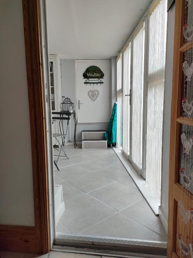 Les Petits Champs Apartman Buais-les-Monts Kültér fotó